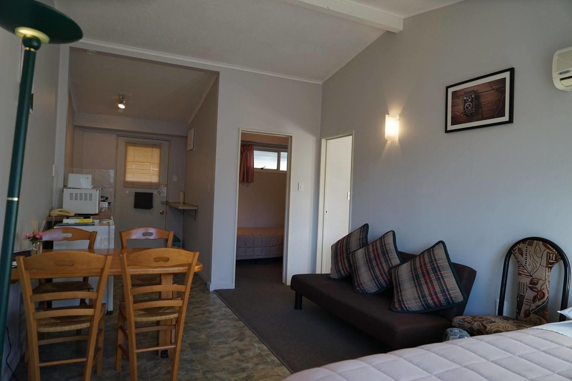 Tui Lodge Motel Christchurch Exterior photo