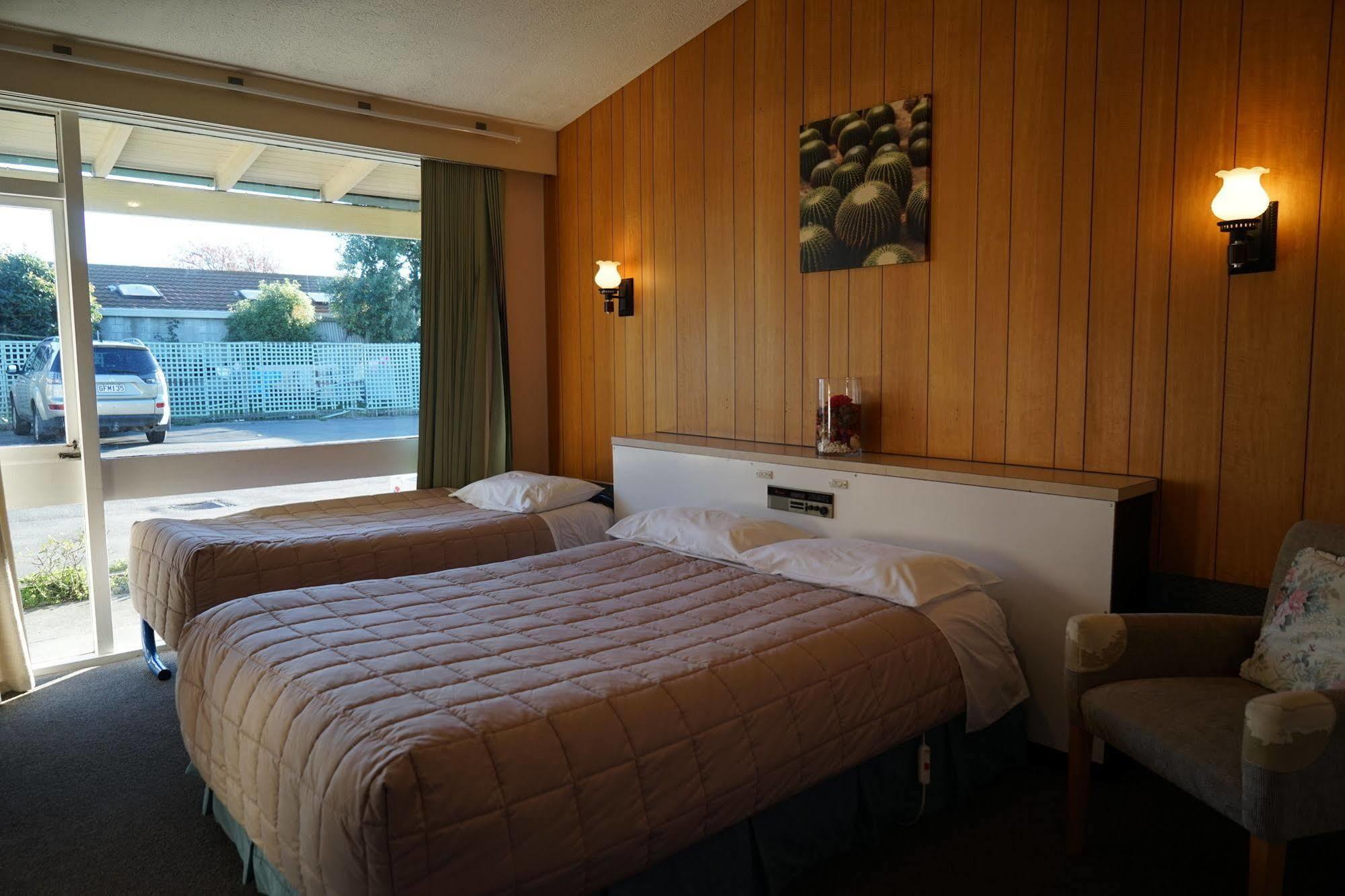 Tui Lodge Motel Christchurch Exterior photo
